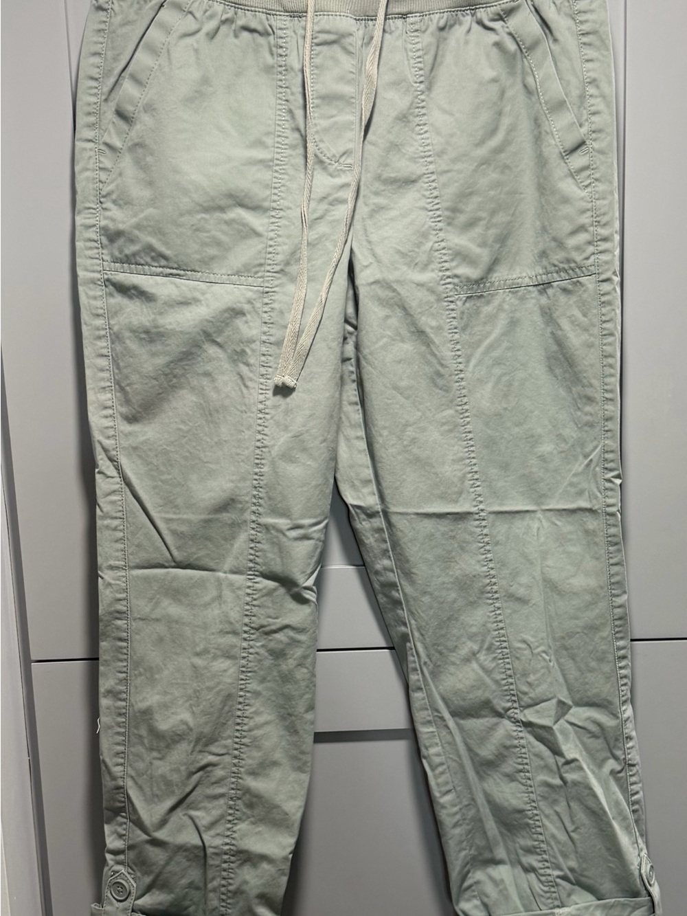Talbots women’s cuffed bottom pants size 6